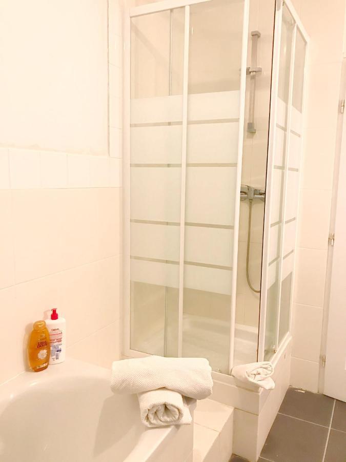 Appartement En Plein Centre Ville Apt Luaran gambar