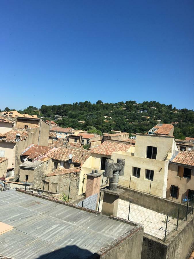 Appartement En Plein Centre Ville Apt Luaran gambar