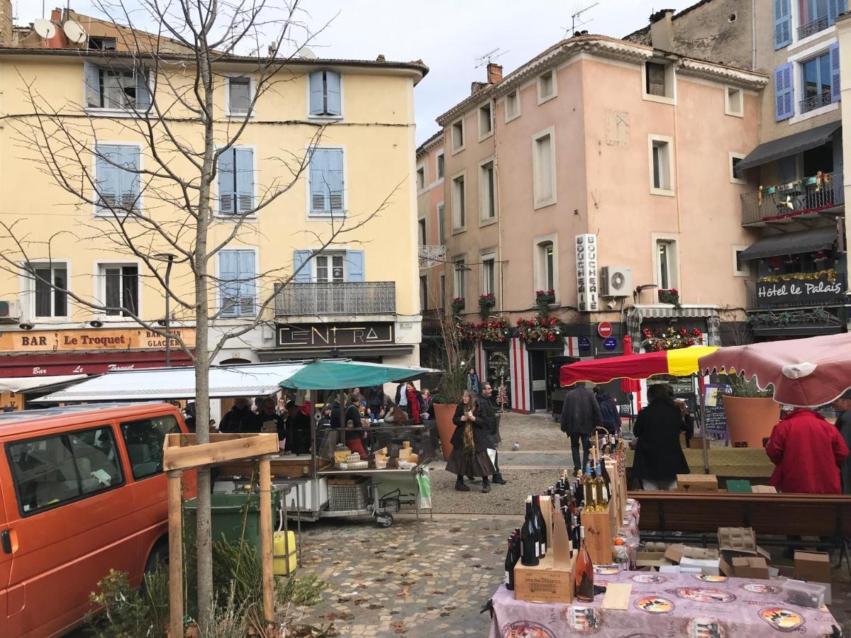 Appartement En Plein Centre Ville Apt Luaran gambar
